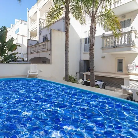 Bilocale Corso Italia 694 Con Piscina - Salento Reservation * 갈리폴리