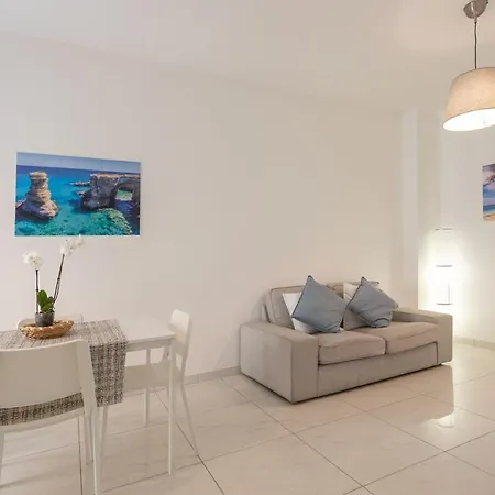Bilocale Corso Italia 694 Con Piscina - Salento Reservation 갈리폴리